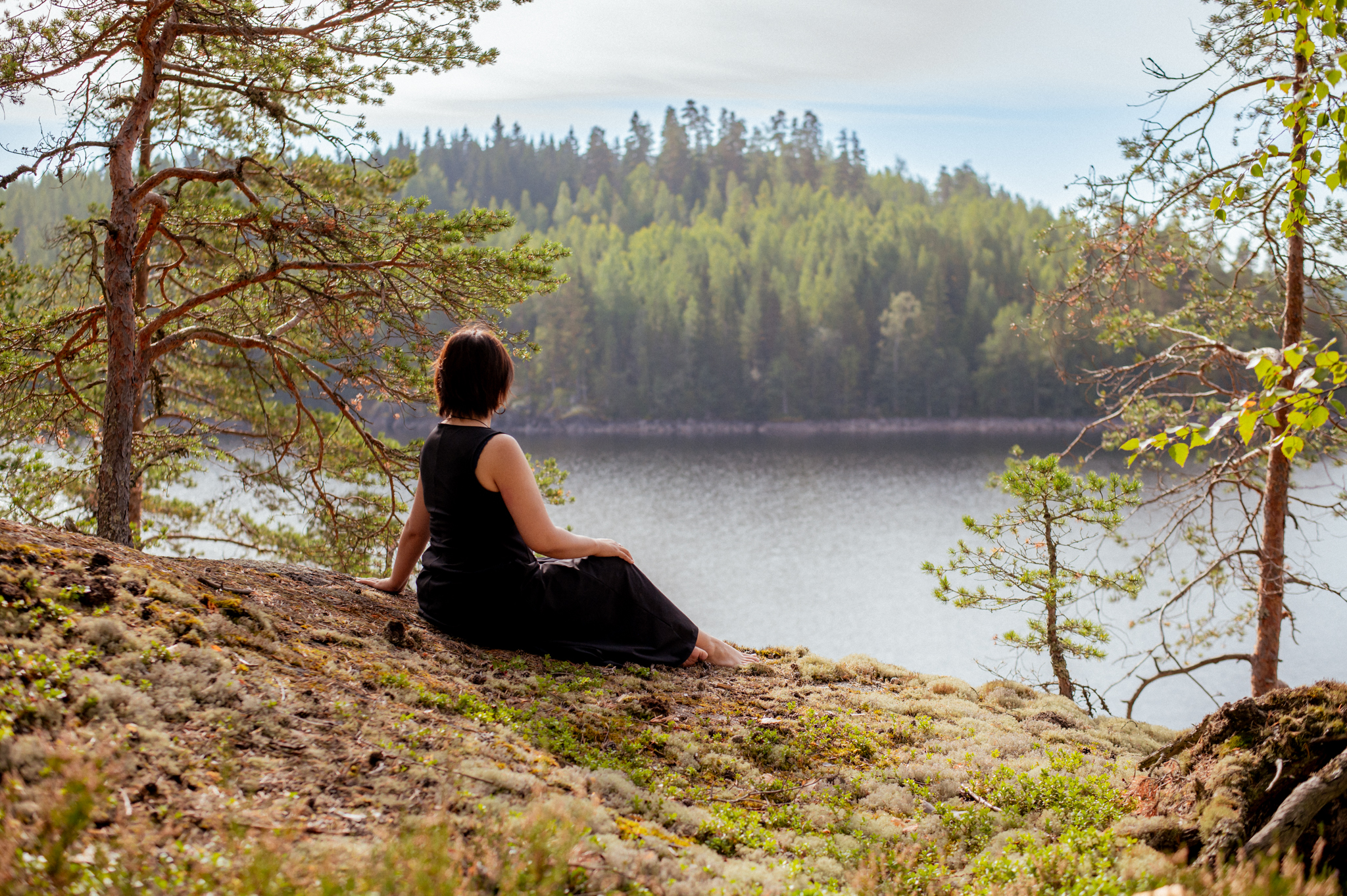 Yumi Ishihara guiding a mindful journey in nature